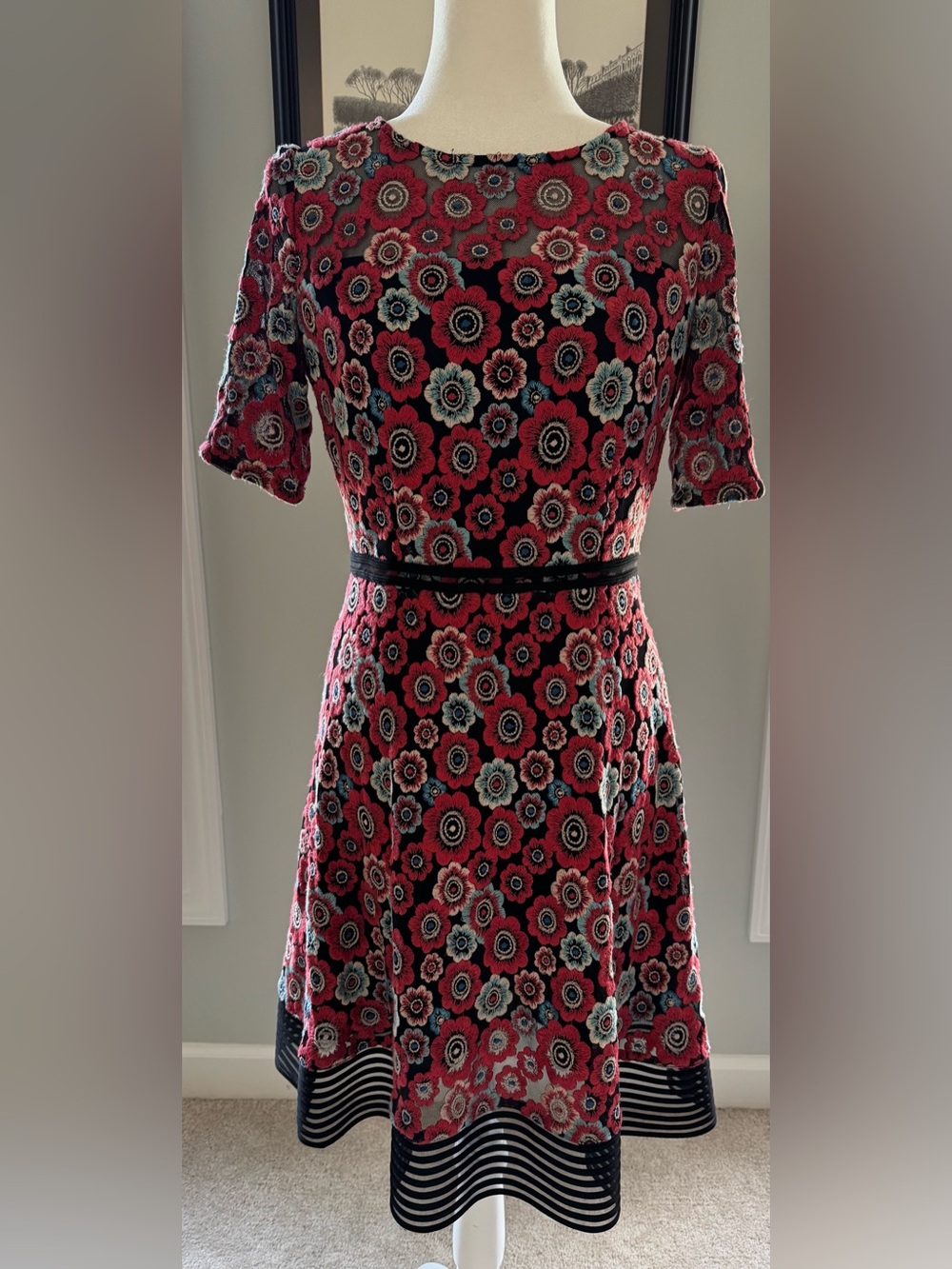 Tahari Embroidered Floral Fit and Flare A-Line Dress Size 6